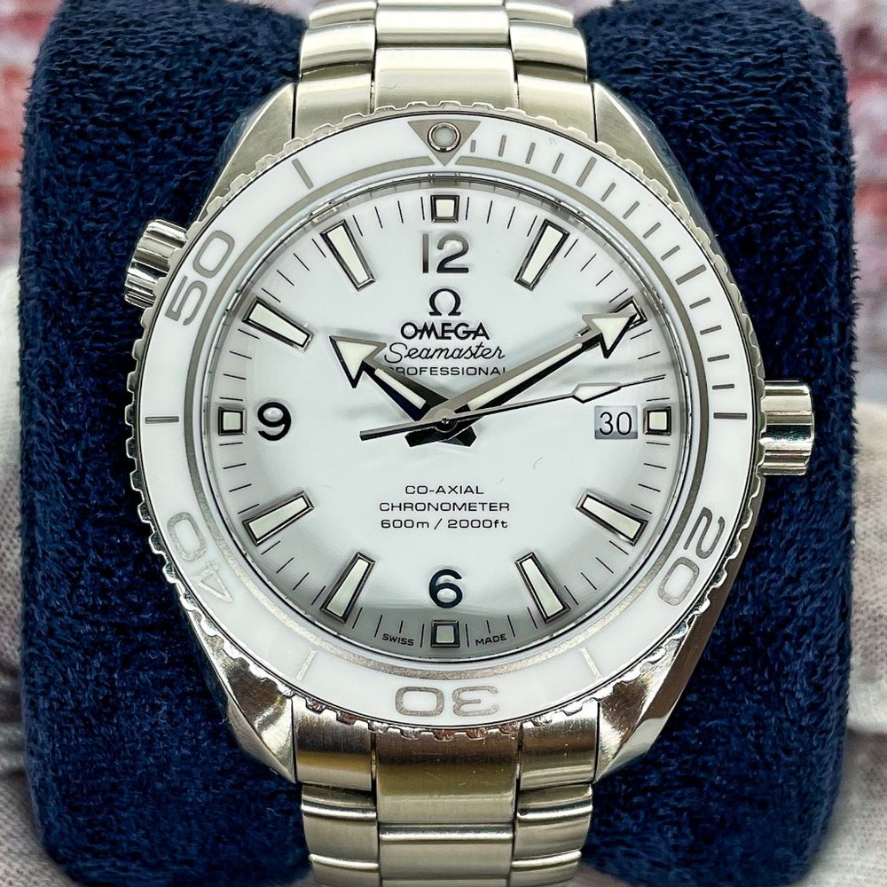 Omega Seamaster Planet Ocean 600M Co-Axial 42mm – 232.30.42.21.04.001– Full Set
